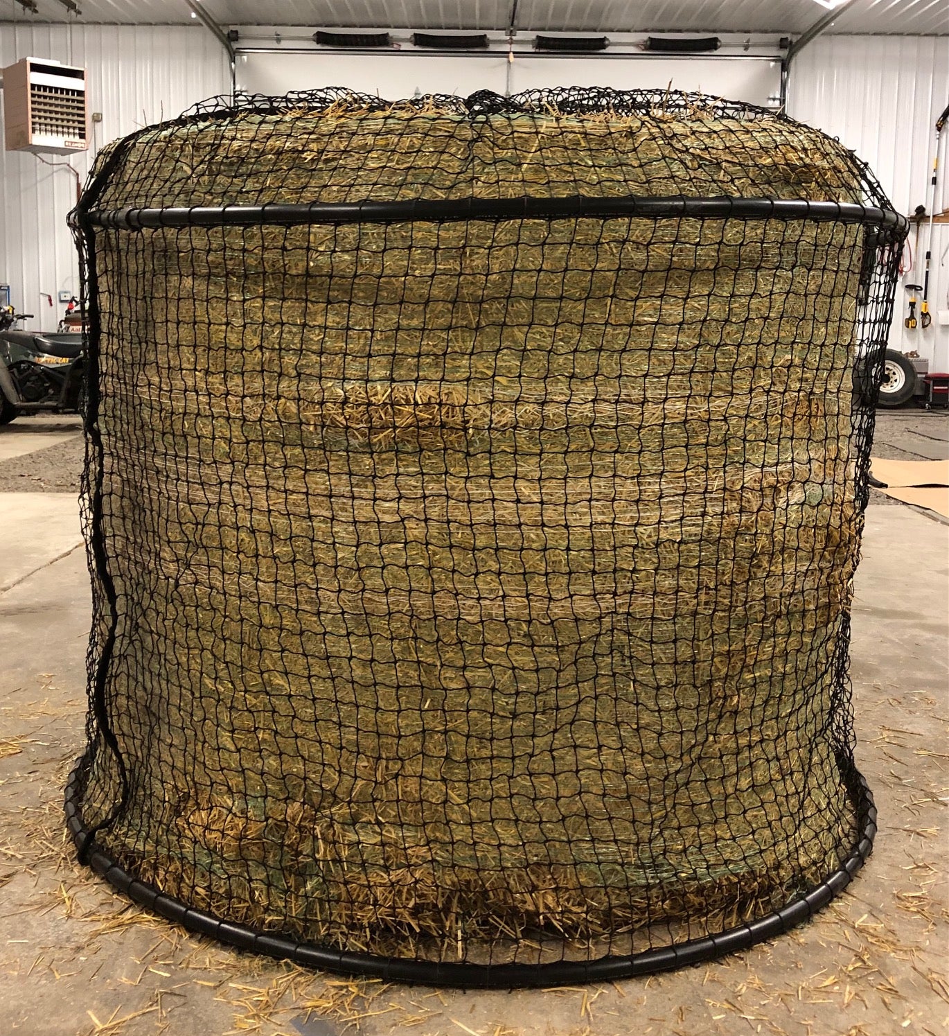 Grote Ronde Baal Netto Veld Haynet 2 Gaten Langzamere Voeding Hooi Netto Grootte 5ft x 4ft Grote Ronde Baal Netto Veld Haynet 2 Gaten Langzamere Voeding Hooi Netto Grootte 5ft x 4ft